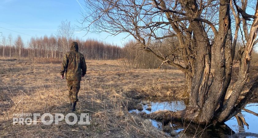  В Ярославле на Пожарского из канавы достали труп молодого мужчины