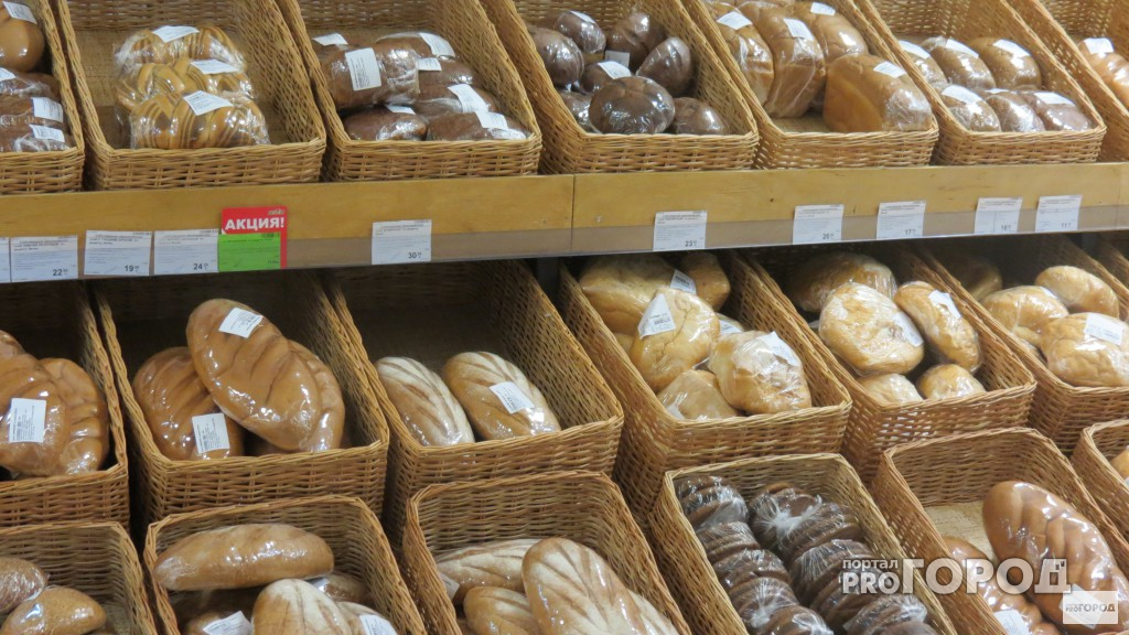 В России запретят торговым точкам возвращать хлеб производителям