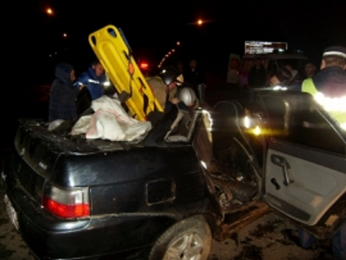 Под Ярославлем в страшное ДТП попало три автомобиля