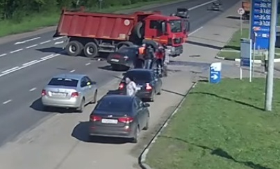 В Ярославле «шьют дело» водителю грузовика, совершившему смертельное ДТП