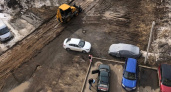 "Утонул в грязи": в Ярославле многоквартирый дом отрезали от цивилизации
