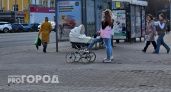 "Малышка задыхалась в коляске": житель Ярославской области спас маленькую девочку от смерти
