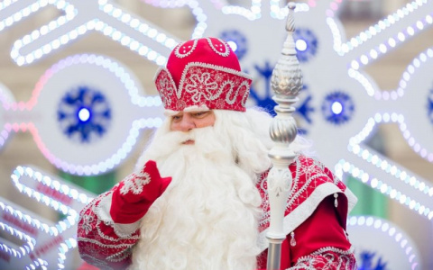 Двести тонн подарков: Главный Дед Мороз страны едет в Ярославль
