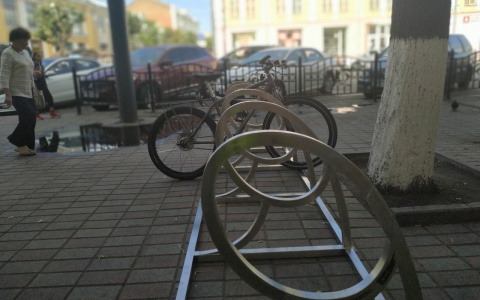 Новые велопарковки появились в Ярославле