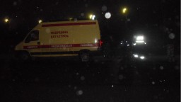 В Ярославской области столкнулись два легковых автомобиля: выезжала реанимация