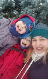 Рома Захаров 