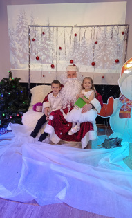  Вероника и Евгений Беловы