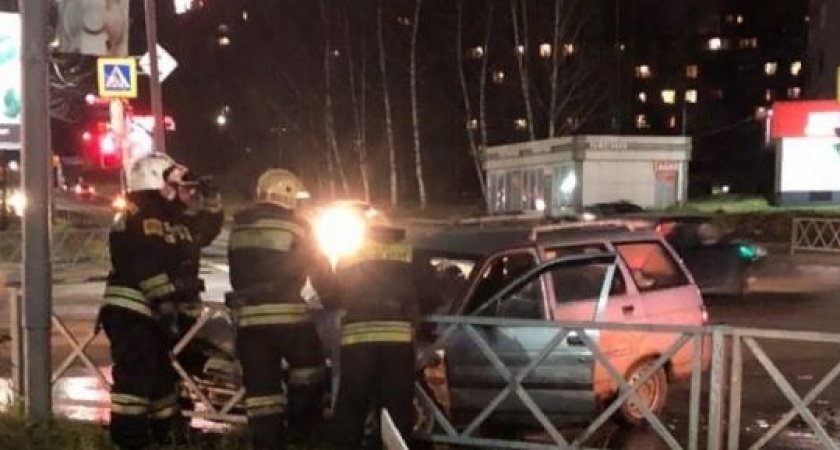 Водителя тащили из искореженного авто: в ДТП в Ярославле покалечился мужчина