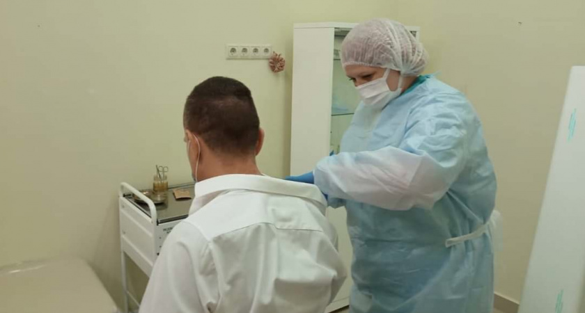 Отстранят ли массово учителей без прививок в Ярославле