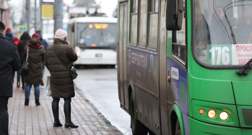 На основные маршруты Ярославля вышли дополнительные автобусы