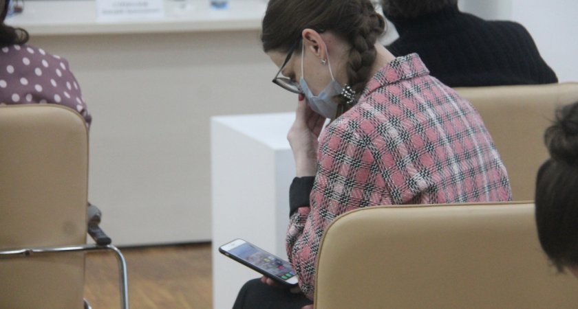 Списали все деньги за смс: массовый обман ярославцев раскрыли в полиции