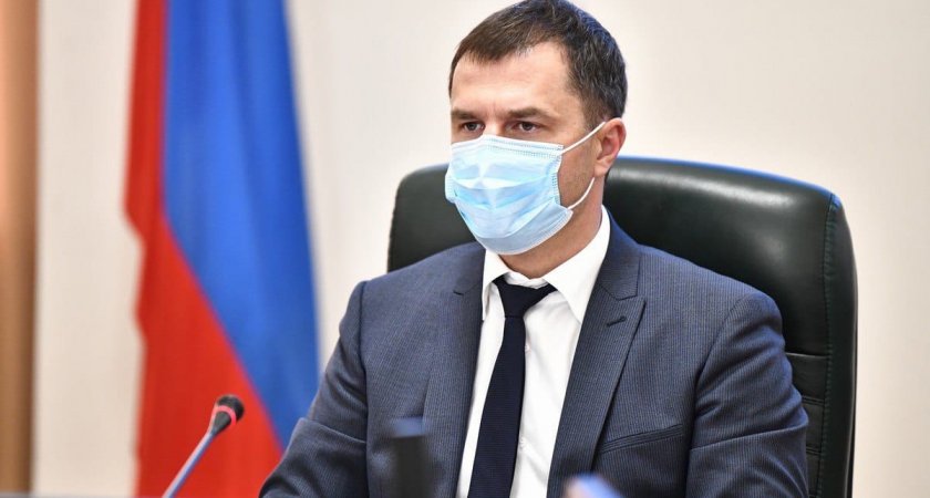 Мэра Ярославля экстренно увезли в больницу