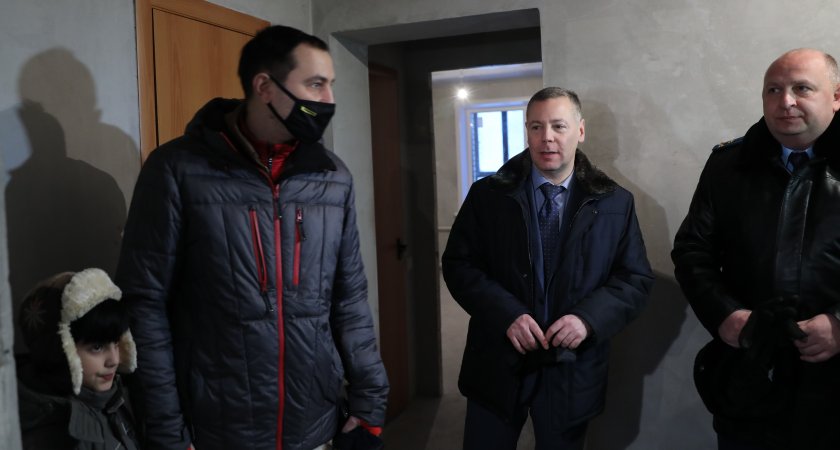 «Все решения проблем найдены»: Михаил Евраев встретился с обманутыми дольщиками