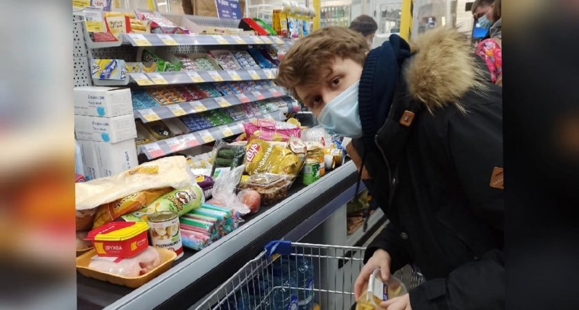 За ночь подорожали на 100 рублей: ярославцы жалуются на рост цен на продукты