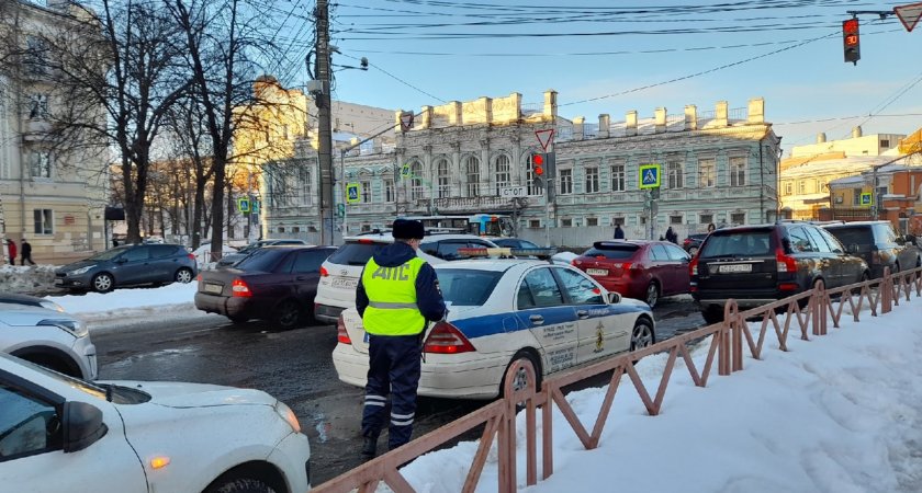 Какие агрегаторы такси чаще других попадали в ДТП в Ярославле