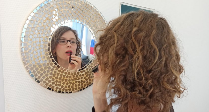 После санкций ярославны массово отказываются от косметики