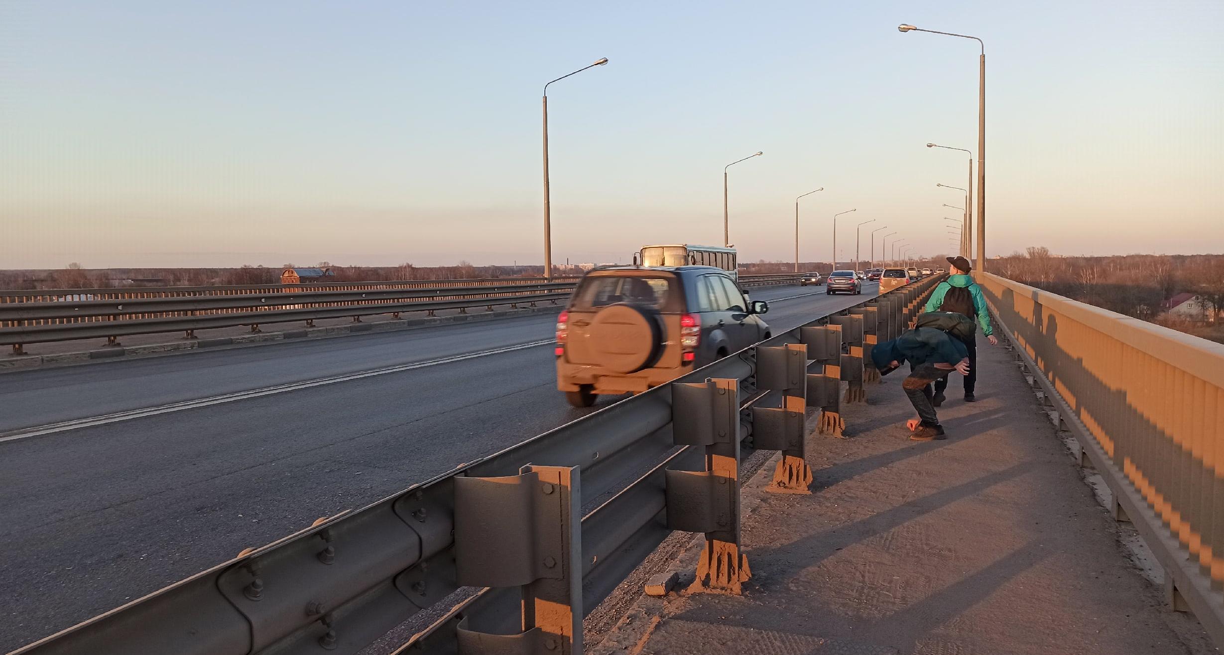 Когда начнут - никто не знает: ремонтом Октябрьского моста займется ранее судимый 
