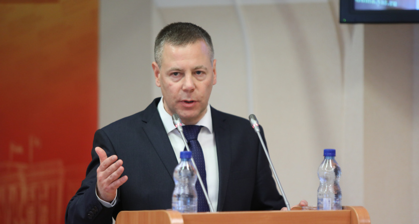 Михаил Евраев провел встречу с представителями фракций Ярославской облдумы