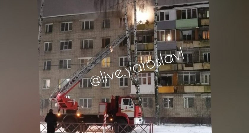 Сгорел заживо: в ярославской квартире в пожаре погиб мужчина