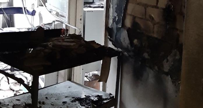 "Выгорели три кабинета": в Ярославле случился пожар в областной стоматологичке