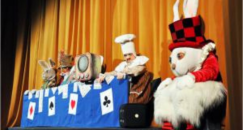 Спектакли-квесты для детей и взрослых: что можно посмотреть в Театре кукол