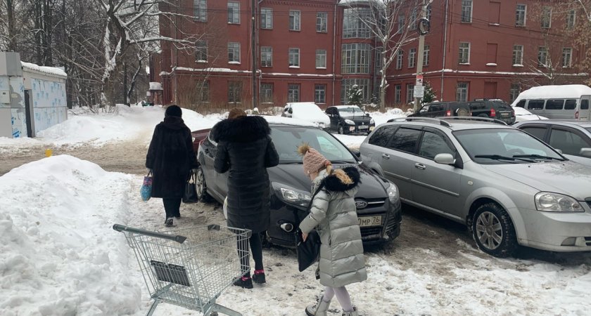 Директора ярославской автошколы будут судить за взятки