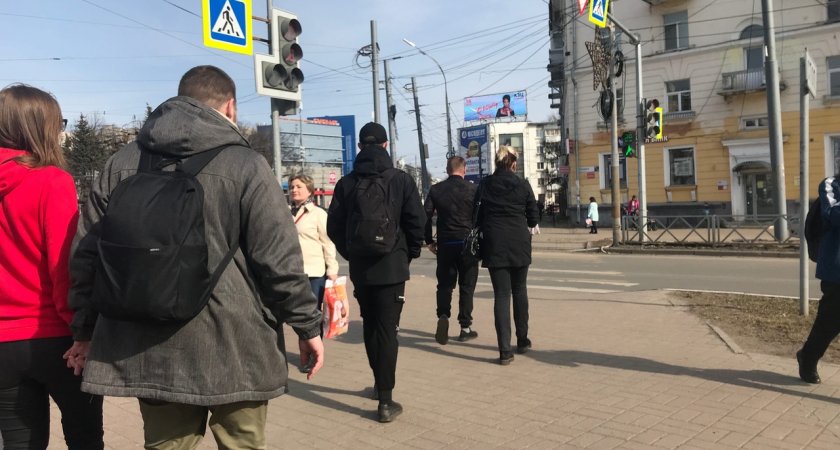 Проект о продлении рабочего дня курящим поддержали жители Ярославля