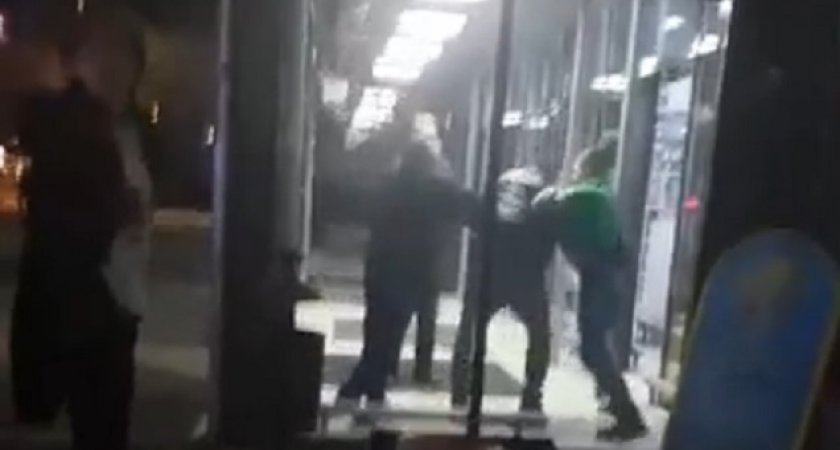 В Рыбинске отказ надеть маску спровоцировал массовую драку с участием продавца