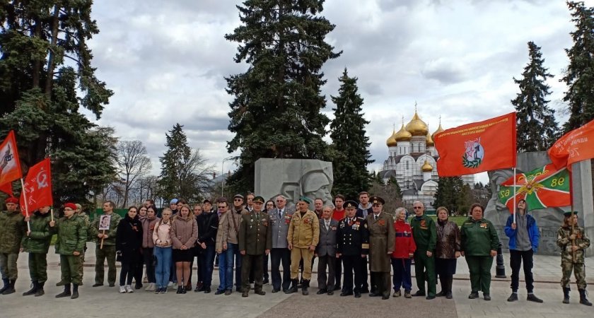В Ярославле развернули 40-метровую Георгиевскую Ленту