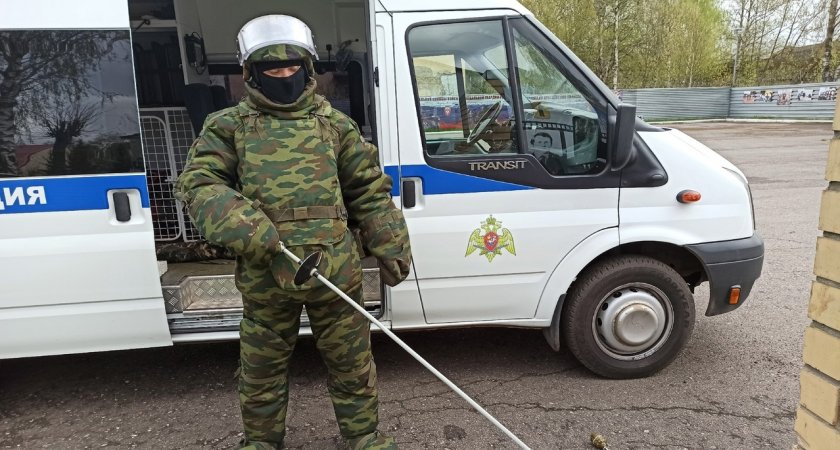 В Ярославле эвакуировали депутатов из областной думы