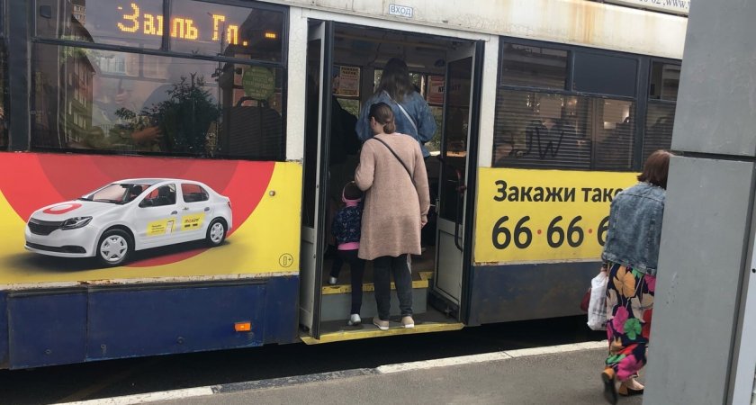 В центре Ярославля с 4 августа отменяют временные остановки общественного транспорта