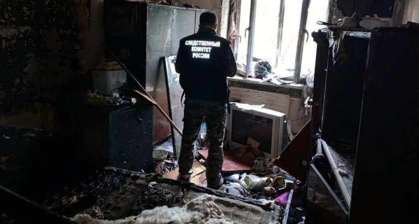 В Ярославле во время пожара в многоэтажке заживо сгорел хозяин квартиры 