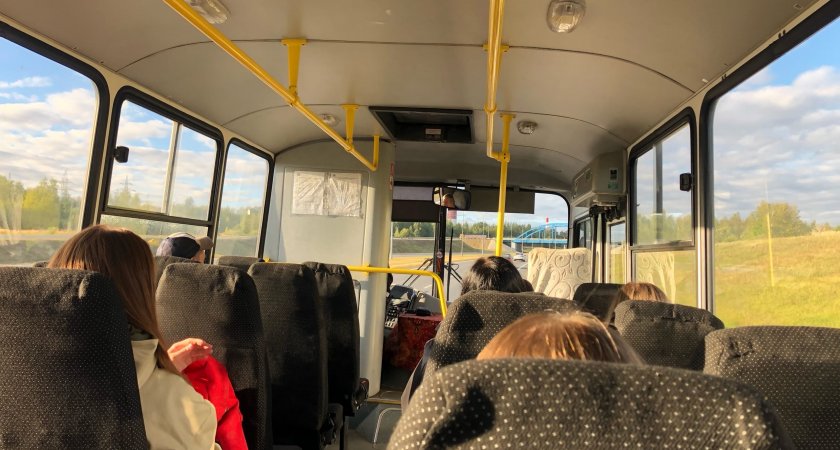  "Ждем целый час": жители Ярославля просят губернатора о новым автобусном маршруте