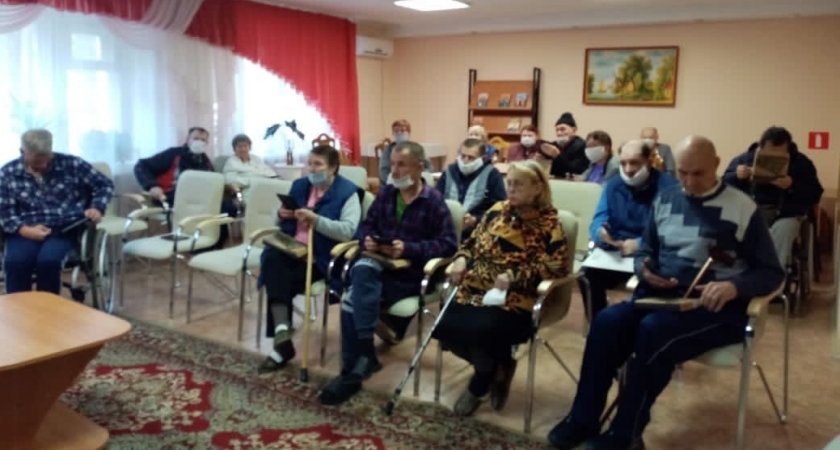  "Общение без границ" в Ярославле: как ярославцев выручают гаджеты