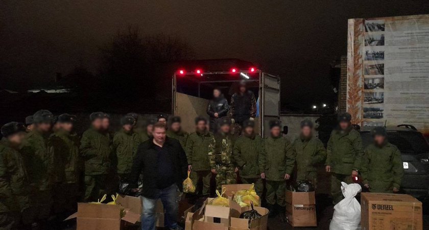 Вторая группа мобилизованных ярославцев отправляется в другую воинскую часть