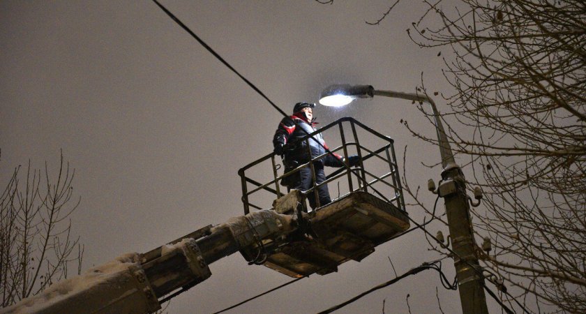 В Ярославле мэр Молчанов анонсировал масштабный ремонт уличного освещения