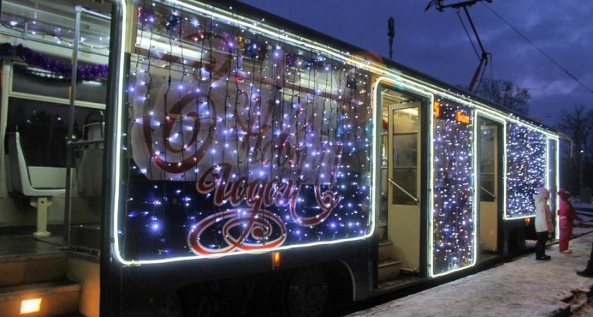 В Ярославле водить автобусы будут Деды Морозы