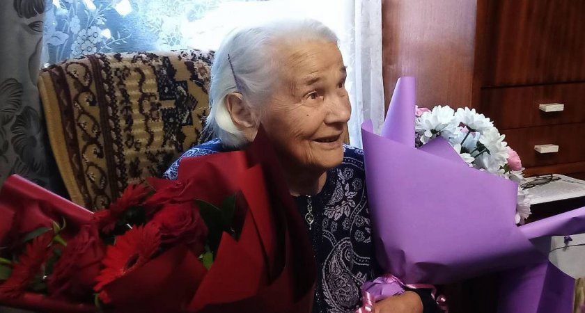 К 100-летней жительнице Рыбинска с поздравлением обратился Путин