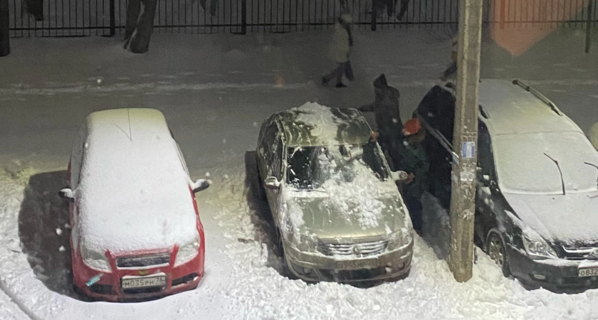 Ярославцам на авто запретят парковаться около храмов 