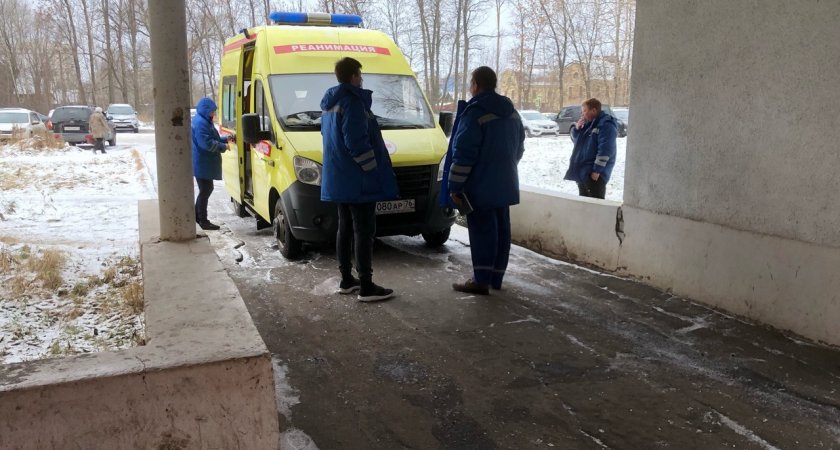 "Оторвало ногу": на ярославском заводе на смене погиб рабочий