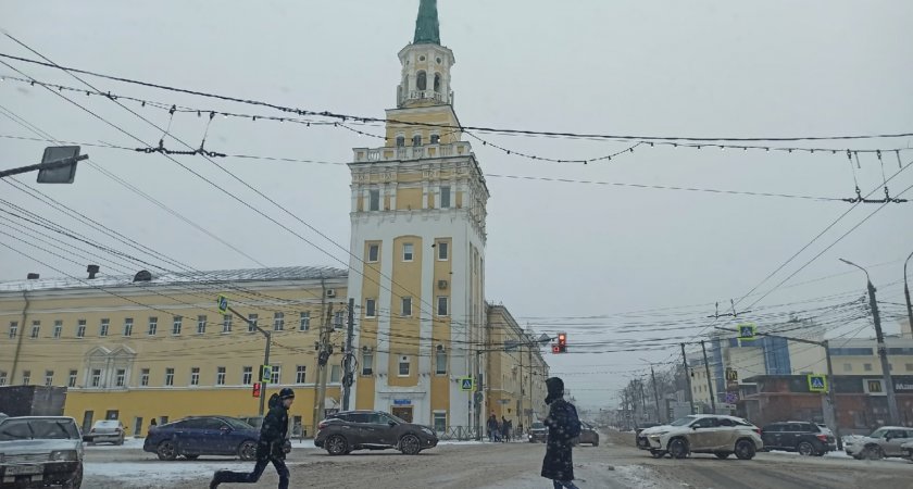  "Гуляете с баулами по ЦУМу": москвичи ответили ярославцам