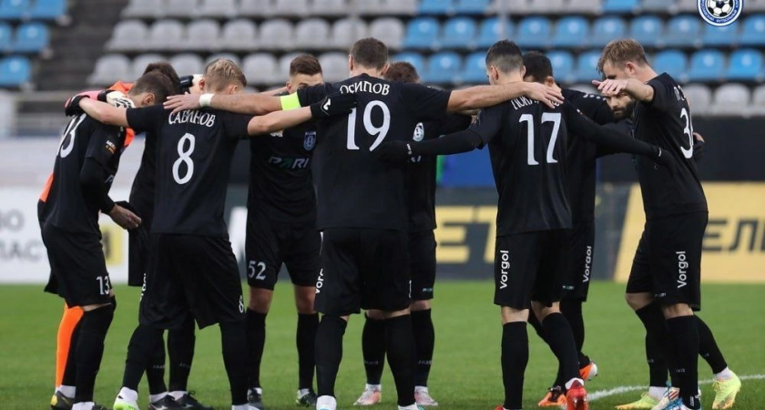 Ярославскому «Шиннику» запретили проводить матчи на своем стадионе из-за плохой травы