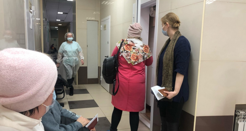 "Как выжить на 20 тысяч": медики из Ярославля просят разобраться с урезанными зарплатами