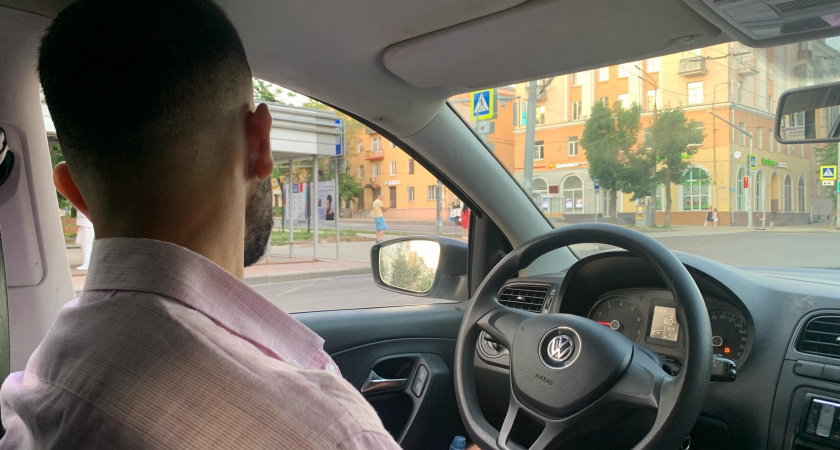 В Ярославле начнут штрафовать еще и за парковку во дворах