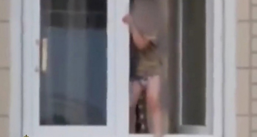 После падения малышки из окна в Ярославле возбудили уголовное дело