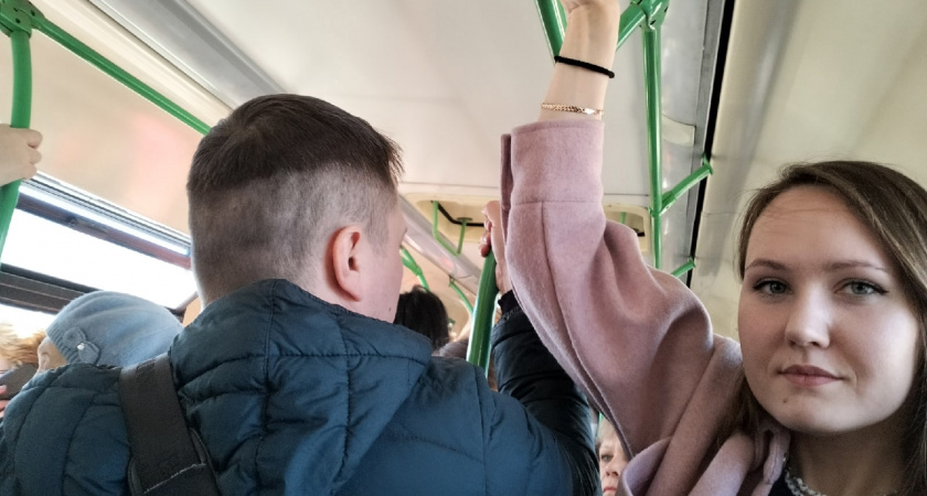 "Пассажиры выбегают под колеса": транспортный передел в Ярославле привел к катастрофе