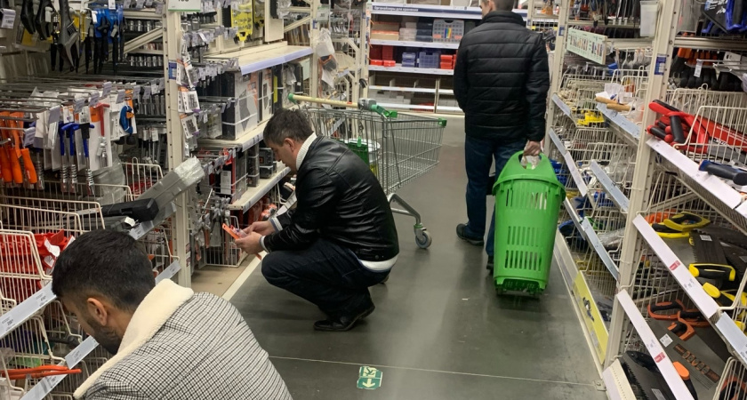 Прекратят с конца апреля: важное решение для россиян приняли «Леруа Мерлен» и Fix Price