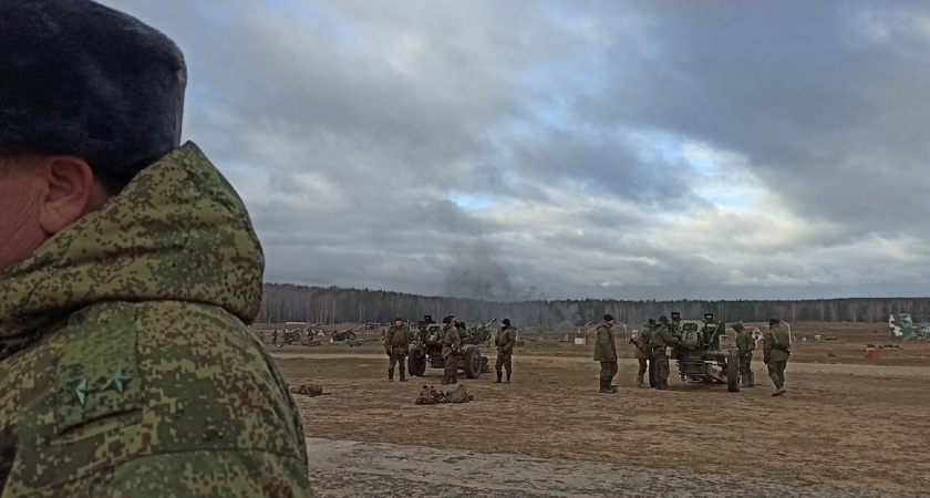 Почти 2 миллиона: военком раскрыл, кто пополнит армию России