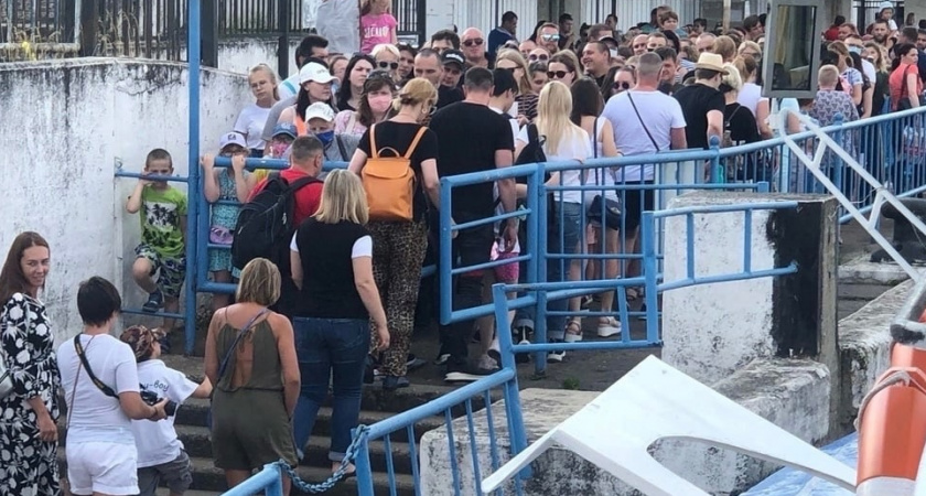 Ярославцам назвали дату запуска подорожавших речных трамвайчиков с буфетом