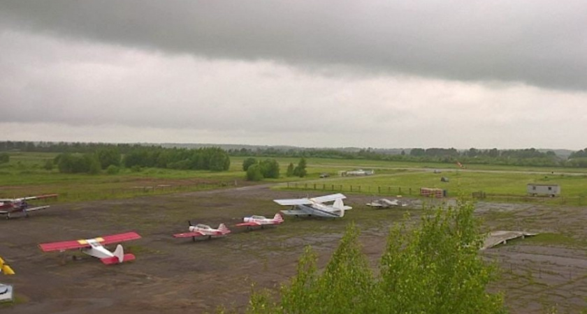 В Ярославском районе на аэродроме «Левцово» произошёл пожар